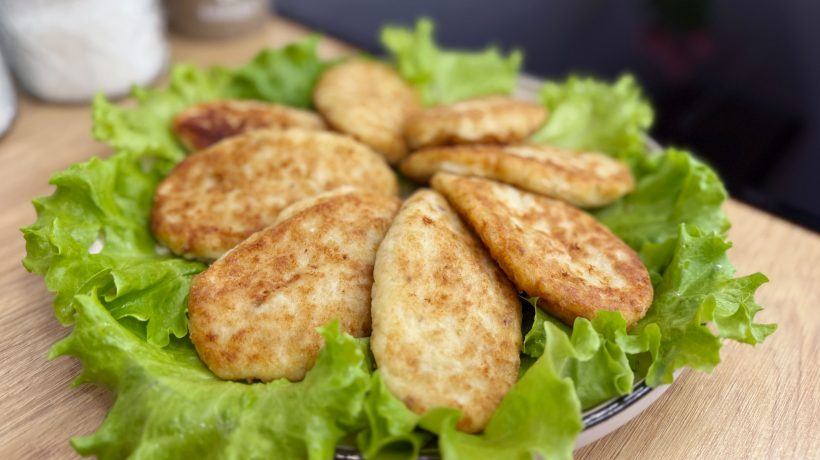 Рибні котлети з минтаєм і сиром