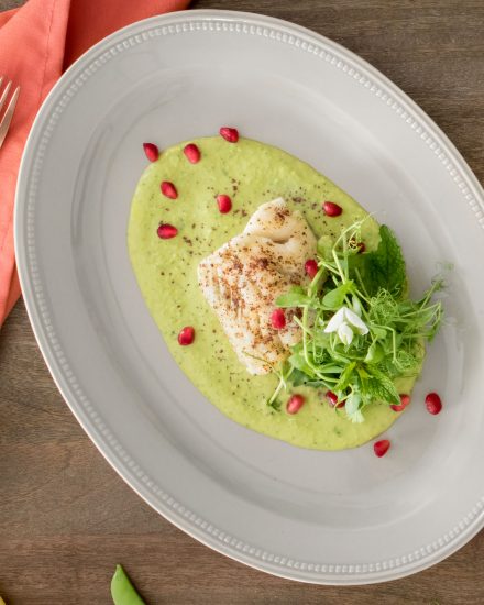 Минтай с хумусом